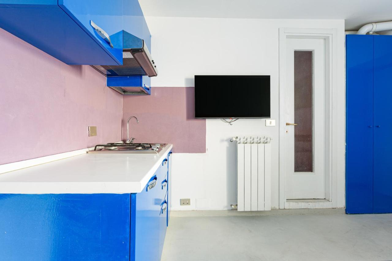 Milano Darsena-Navigli Cosy Studio Exterior photo